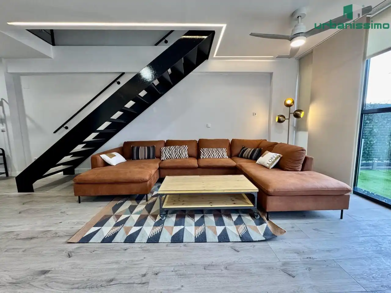 Lofts for rent in Del Cerro Del Águila, Polígono Industrial Sur