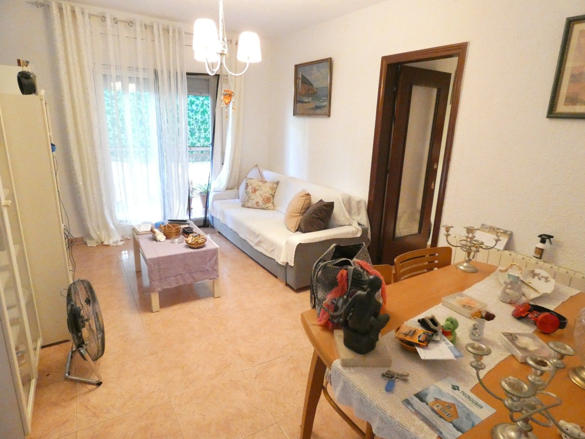 Sala d'estar de Pis en venda en Cerdanyola del Vallès amb Calefacció i Balcó