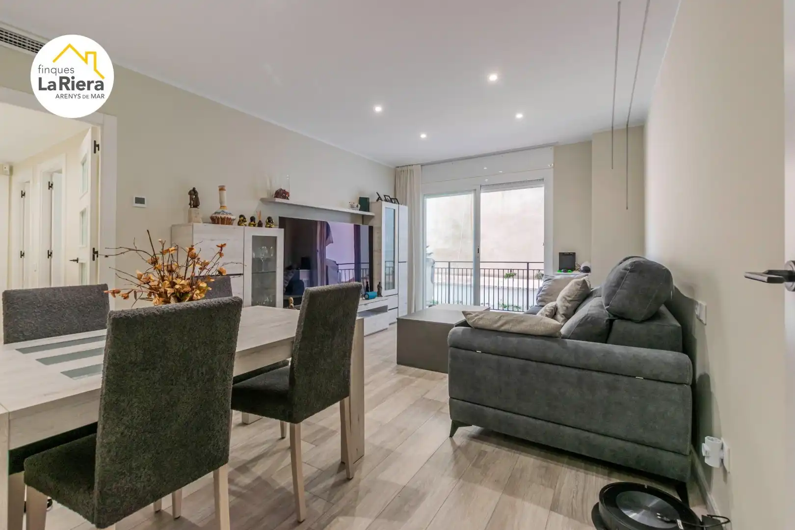 Sala de estar de Piso en venta en Arenys de Mar con Calefacción, Amueblado y Balcón