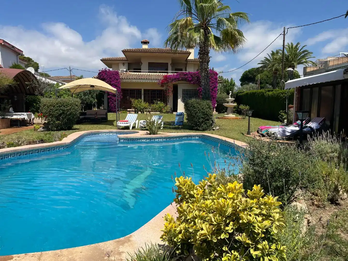 Jardí de Casa o xalet en venda en Cambrils amb Aire condicionat, Piscina i Balcó