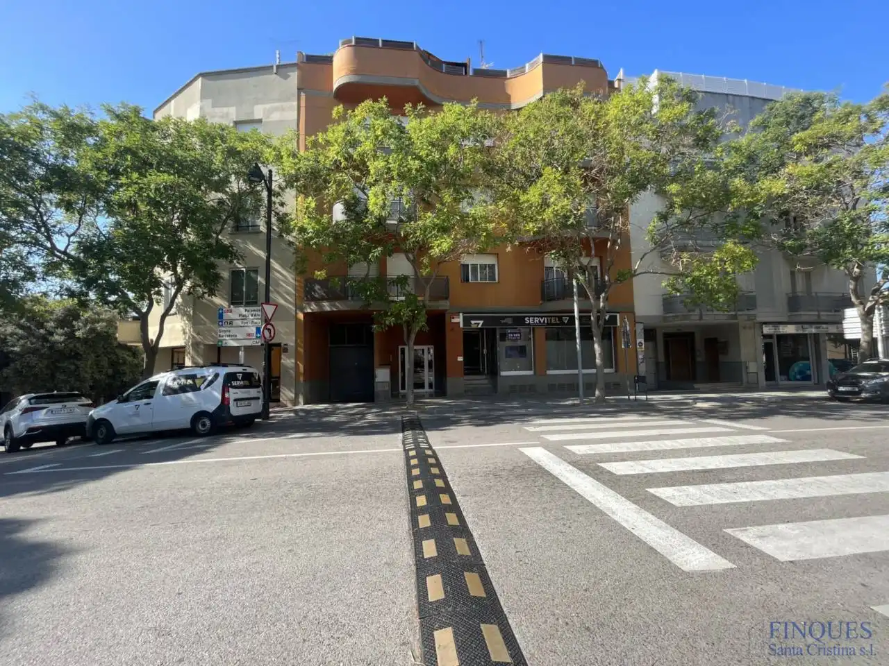 Exterior view of Commercial properties for sale in Sant Feliu de Guíxols