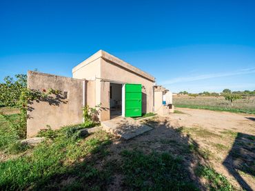 Landhaus mit Garten zum Verkauf in Carrer de sa Galla