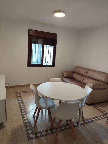 Dúplex en Alquiler en San Felipe - El Almendral - La Merced