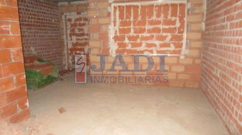 Foto 2 de Casa adosada en venta en Valdepeñas, Ciudad Real