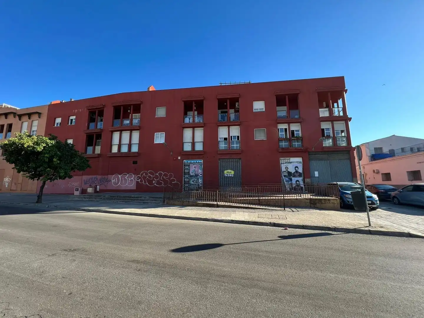 Exterior view of Commercial properties for rent in Jerez de la Frontera