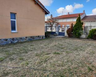 Jardí de Casa adosada en venda en Montejo de Arévalo amb Terrassa