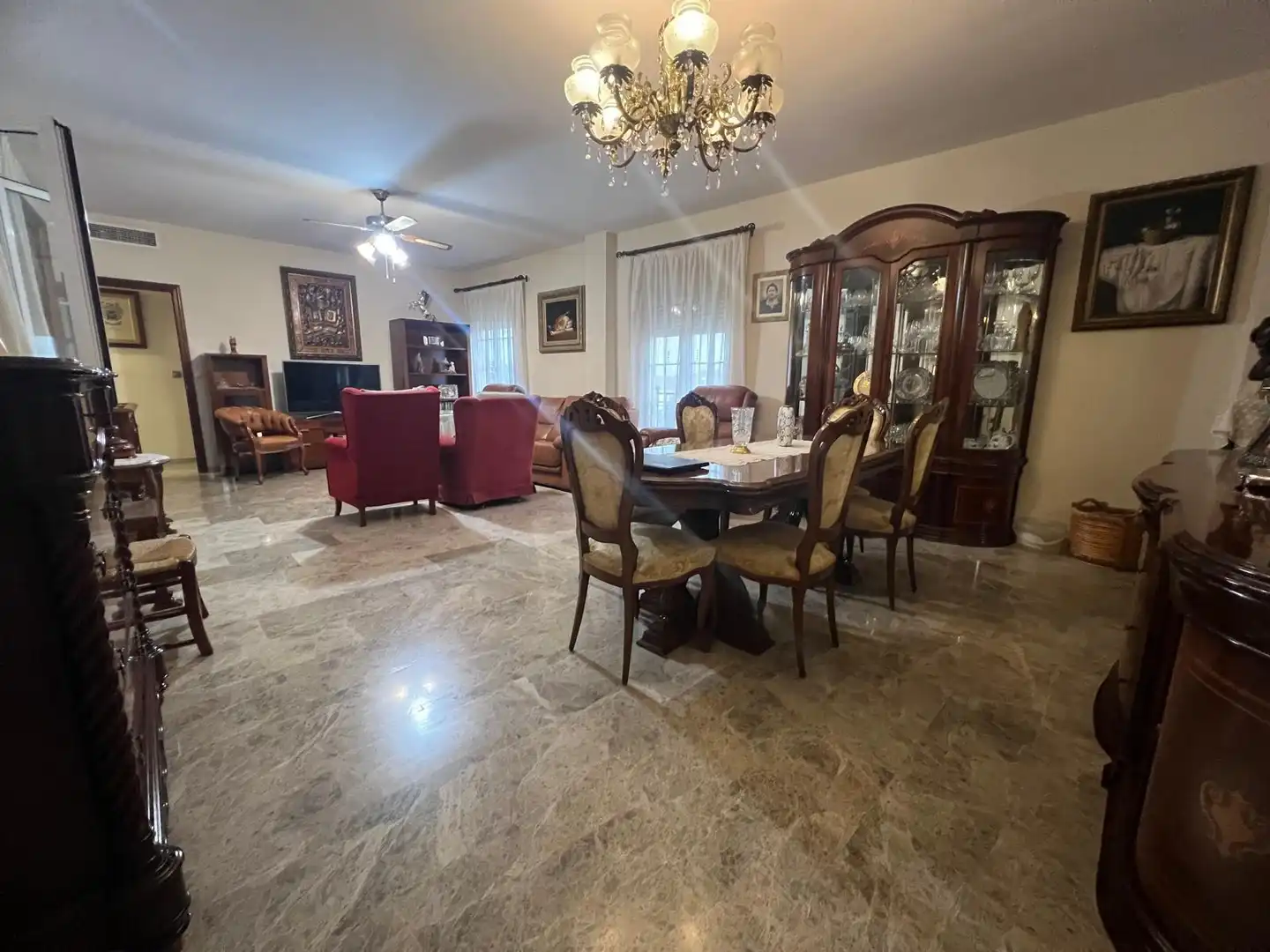 Comedor de Piso en venta en La Carlota con Aire acondicionado, Calefacción y Amueblado