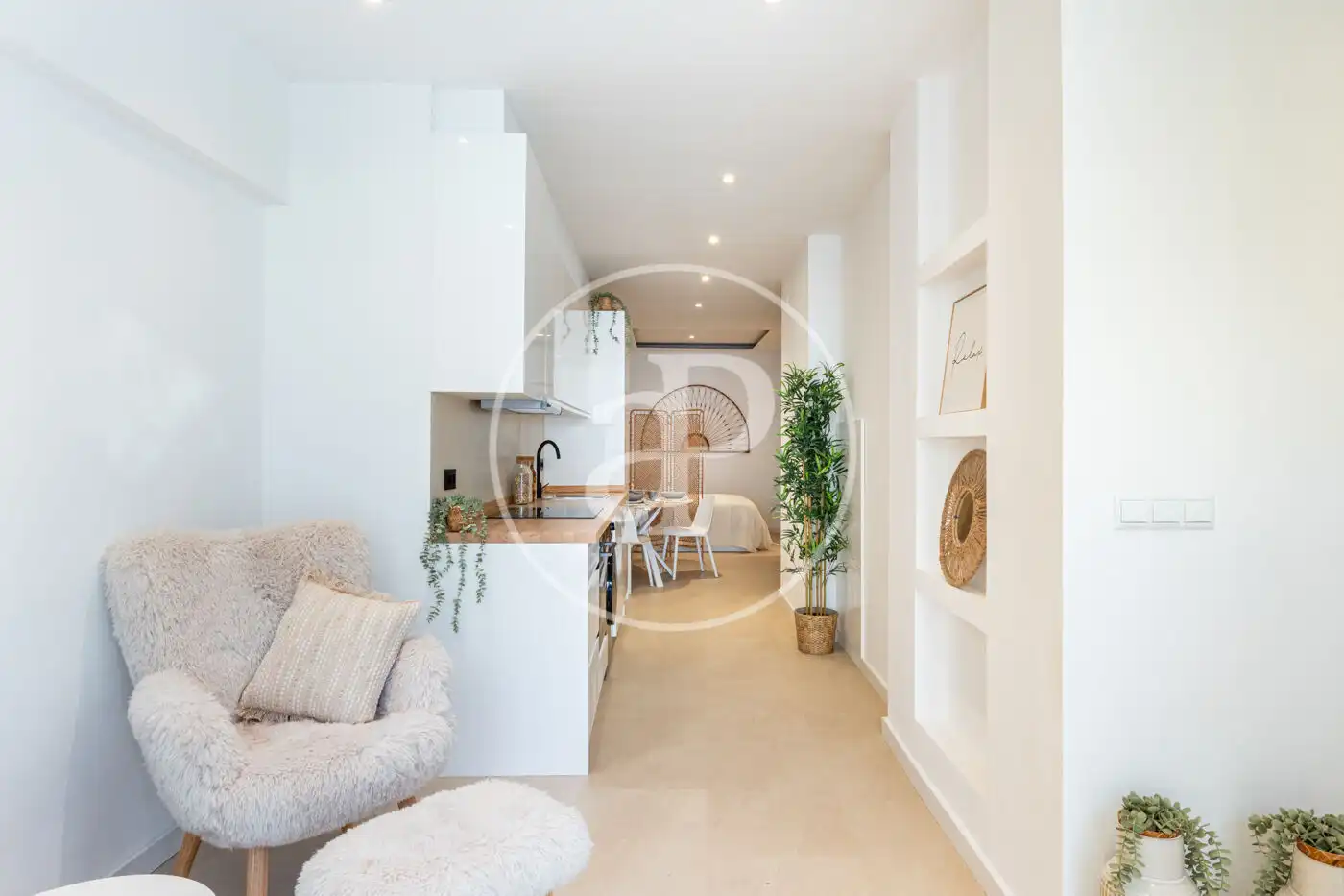 Exterior view of Flat for sale in Valencia  with Air Conditioner, Heating and Furnished