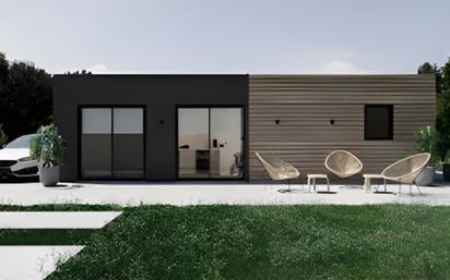Exterior view of House or chalet for sale in Saus, Camallera i Llampaies  with Air Conditioner and Private garden
