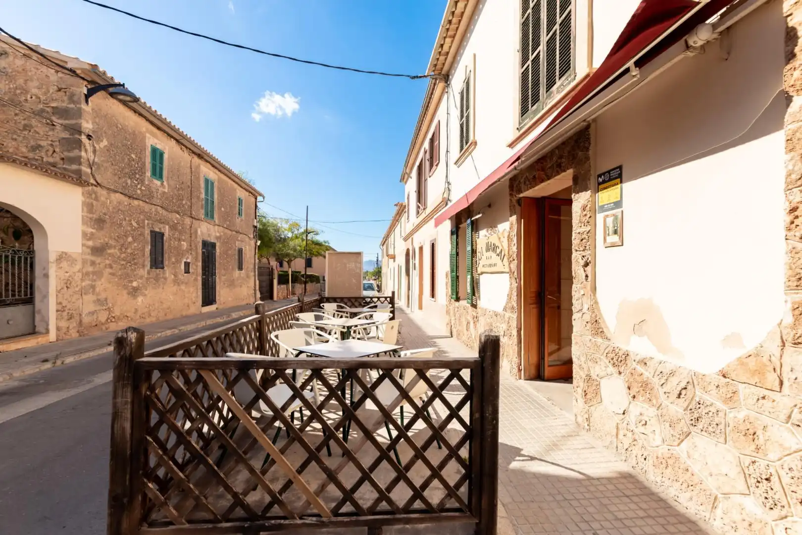 Local comercial en traspàs a Camí de N'Olesa, imagen 11
