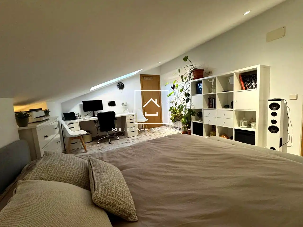 Bedroom of Houses for sale in Meco  with Private garden and Swimming Pool