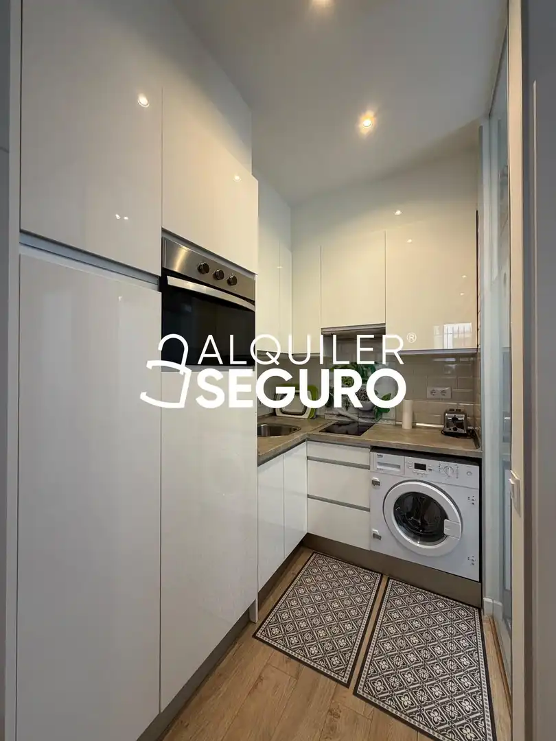 Appartement avec ascenseur à louer à Embajadores, imagen 13
