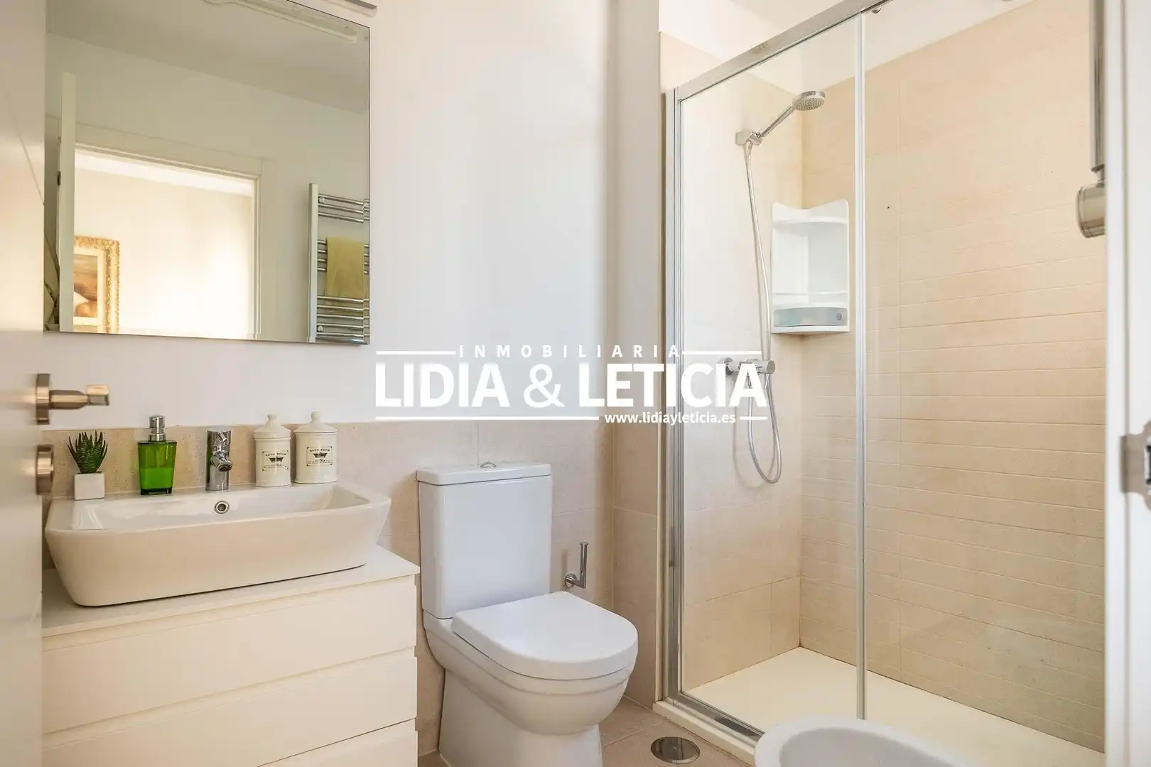 Flat with pool for sale in Entrenúcleos, imagen 36
