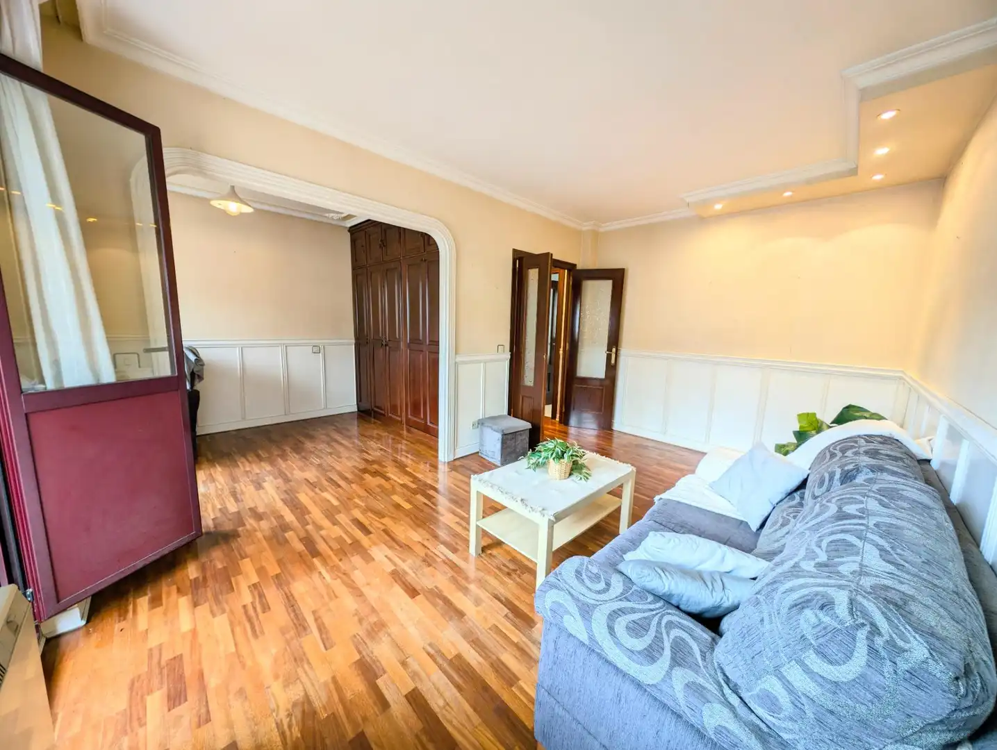 Sala de estar de Piso en venta en Mieres (Asturias) con Calefacción, Amueblado y Balcón
