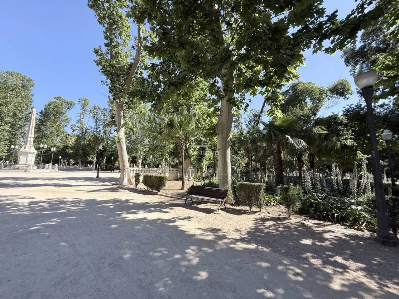 Vista exterior de Pis en venda en Castellón de la Plana / Castelló de la Plana amb Aire condicionat, Calefacció i Moblat