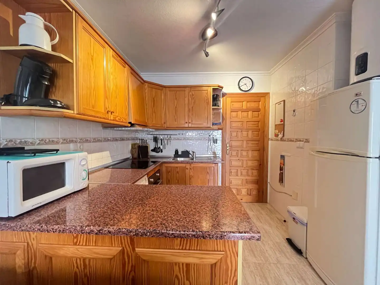 Cocina de Apartamento en venta en Orihuela con Aire acondicionado, Terraza y Piscina