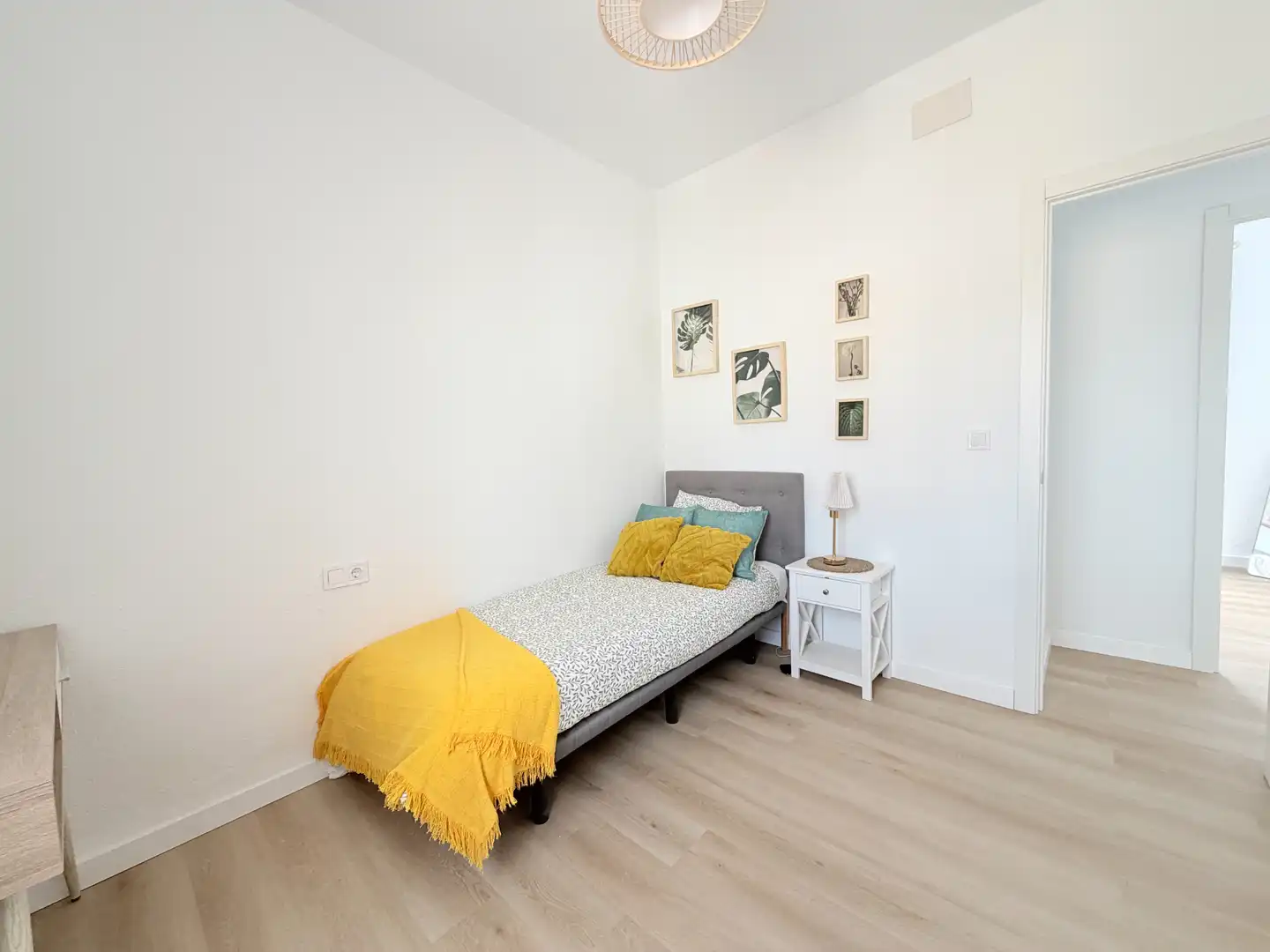 Habitación de Casa o chalet en venta en Bormujos con Parquet y Terraza