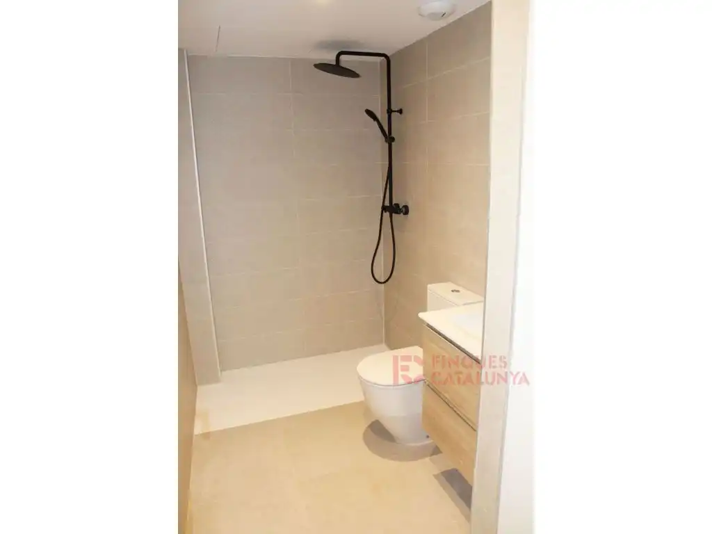 Flat for sale in Centre - Barri Vell