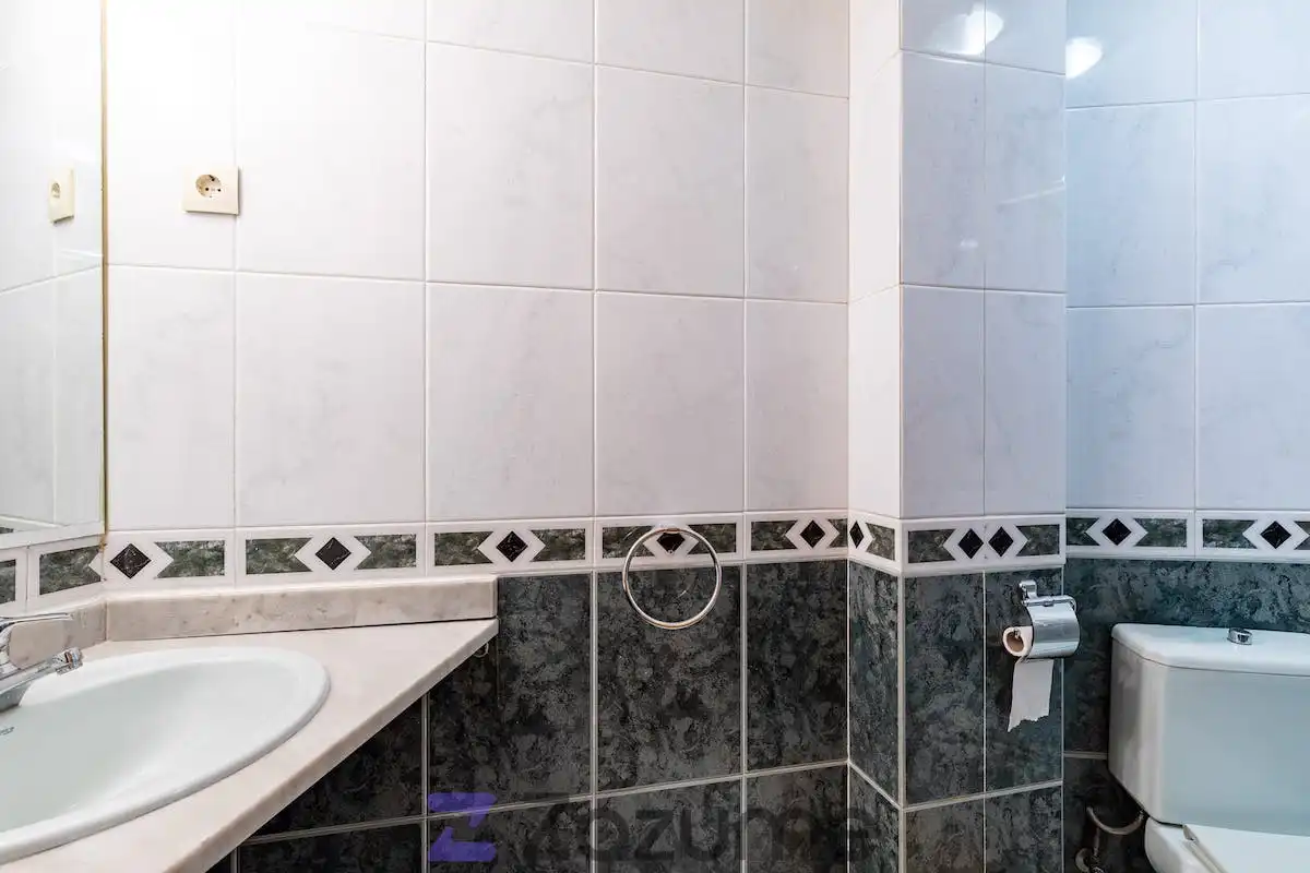 Wohnung zur Miete in C. de Leganitos, Palacio
