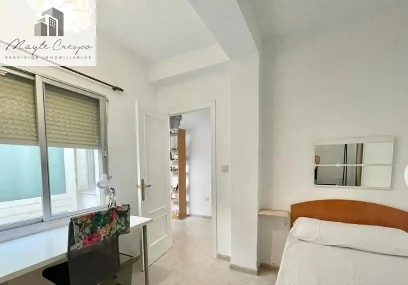 Piso de alquiler en Cervantes