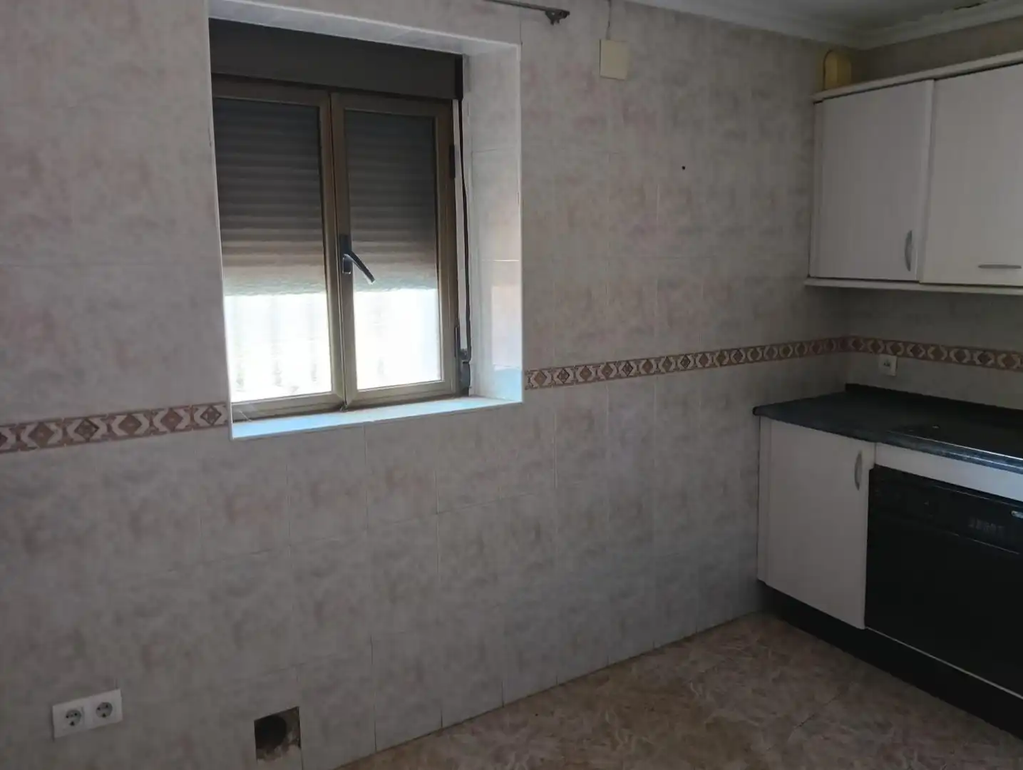 Casa adosada en venta en Constantina