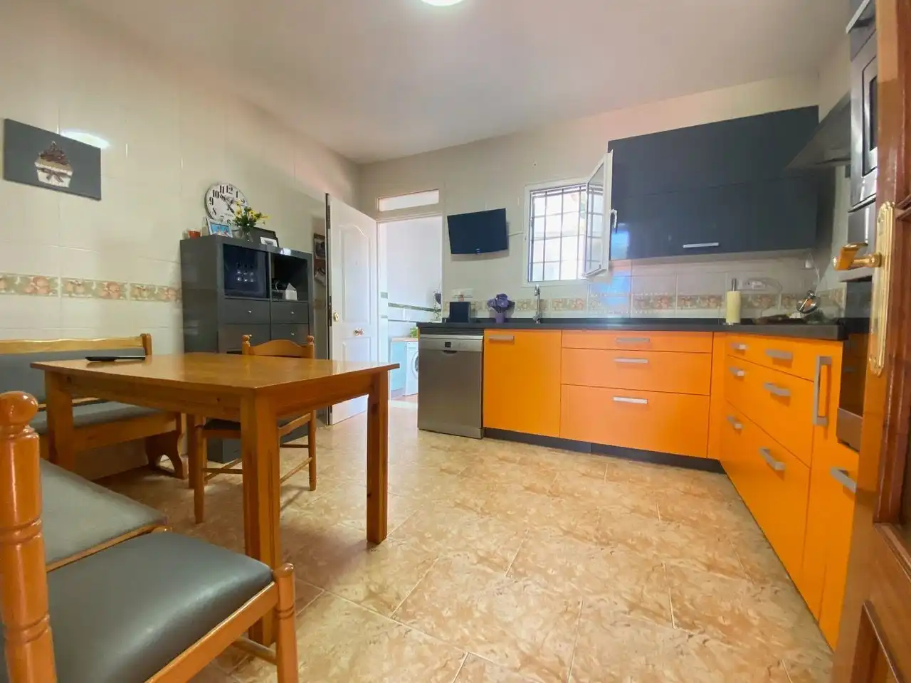 Cocina de Casa o chalet en venta en Aljaraque con Aire acondicionado, Jardín privado y Trastero