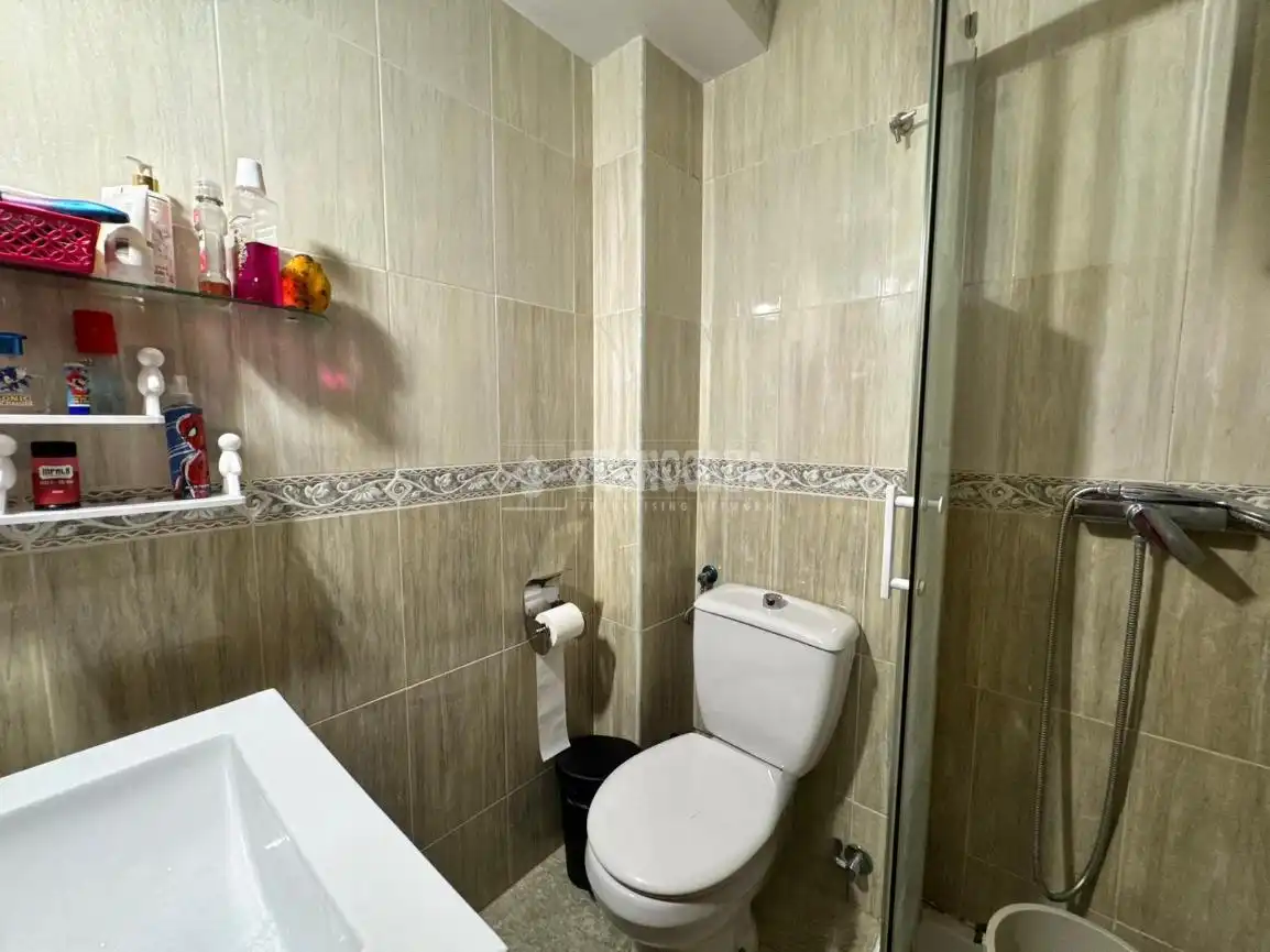 Baño de Piso en venta en San Sebastián de los Reyes con Terraza