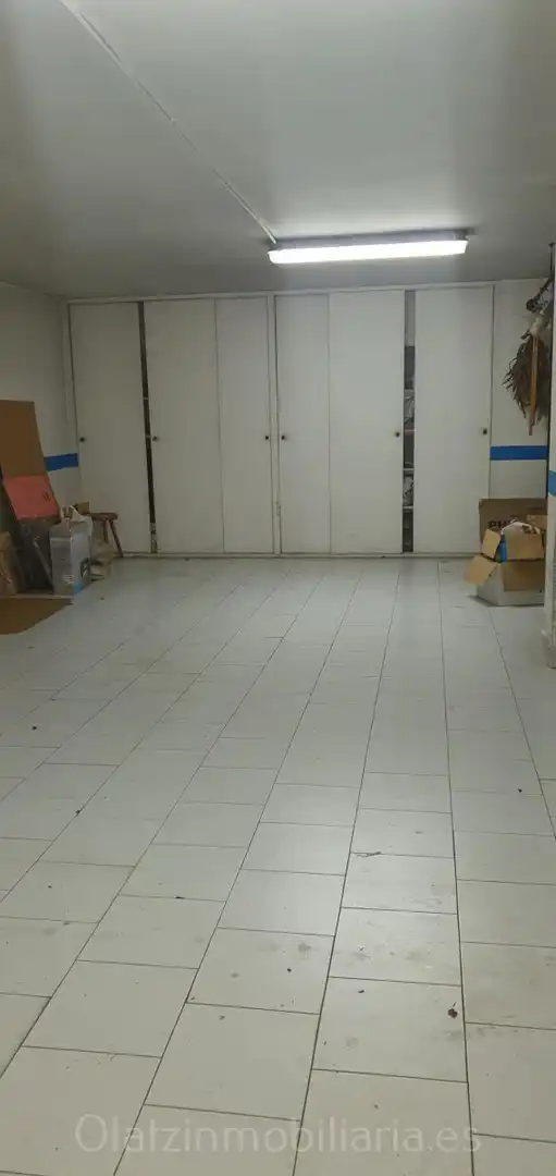 Local comercial en venda a Balmaseda, imagen 6