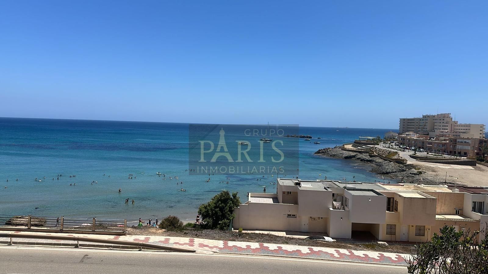 Duplex for sale in Zona Galúa - Calnegre