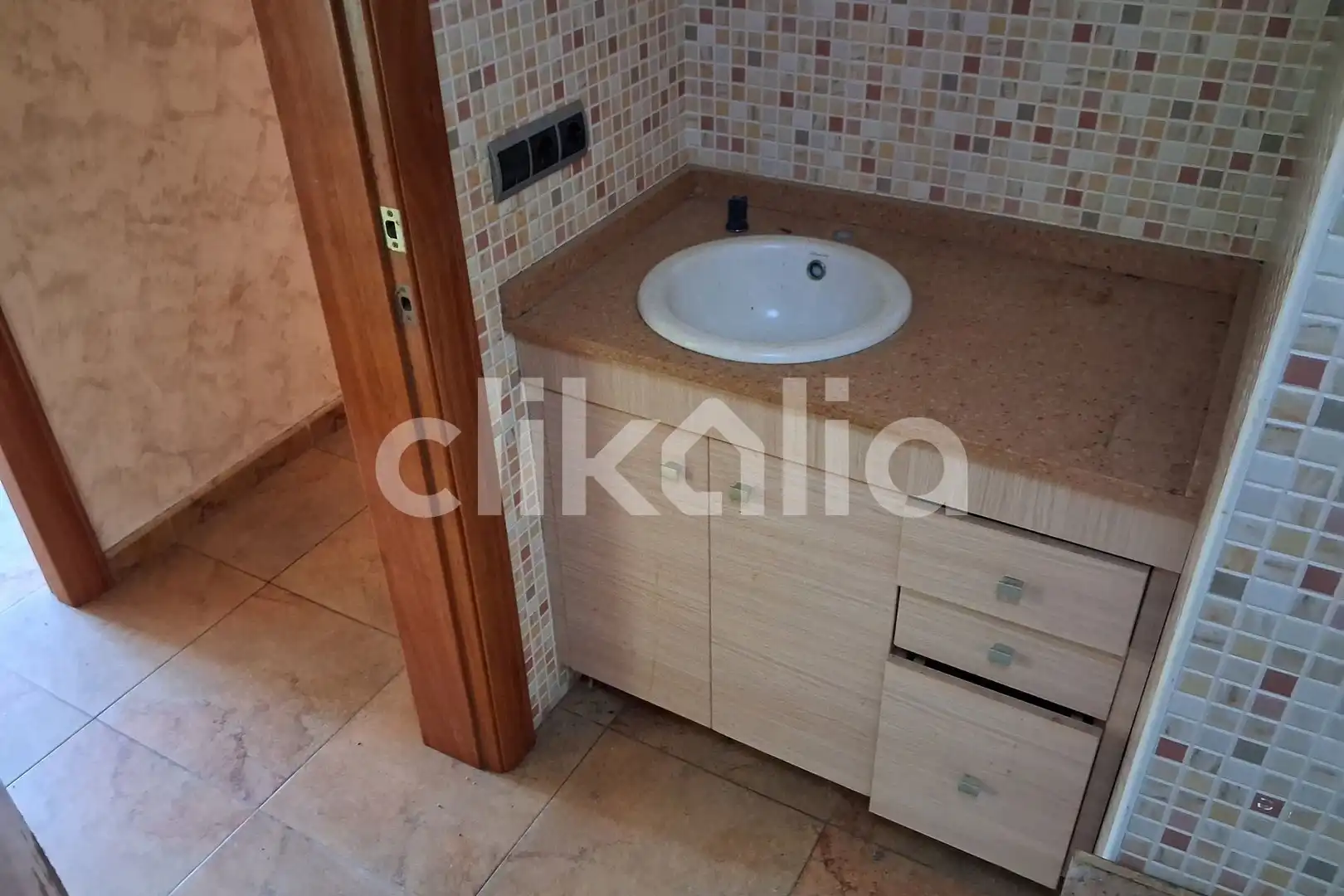 Küche von Haus oder Chalet zum Verkauf in Querol mit Heizung, Terrasse und Schwimmbad