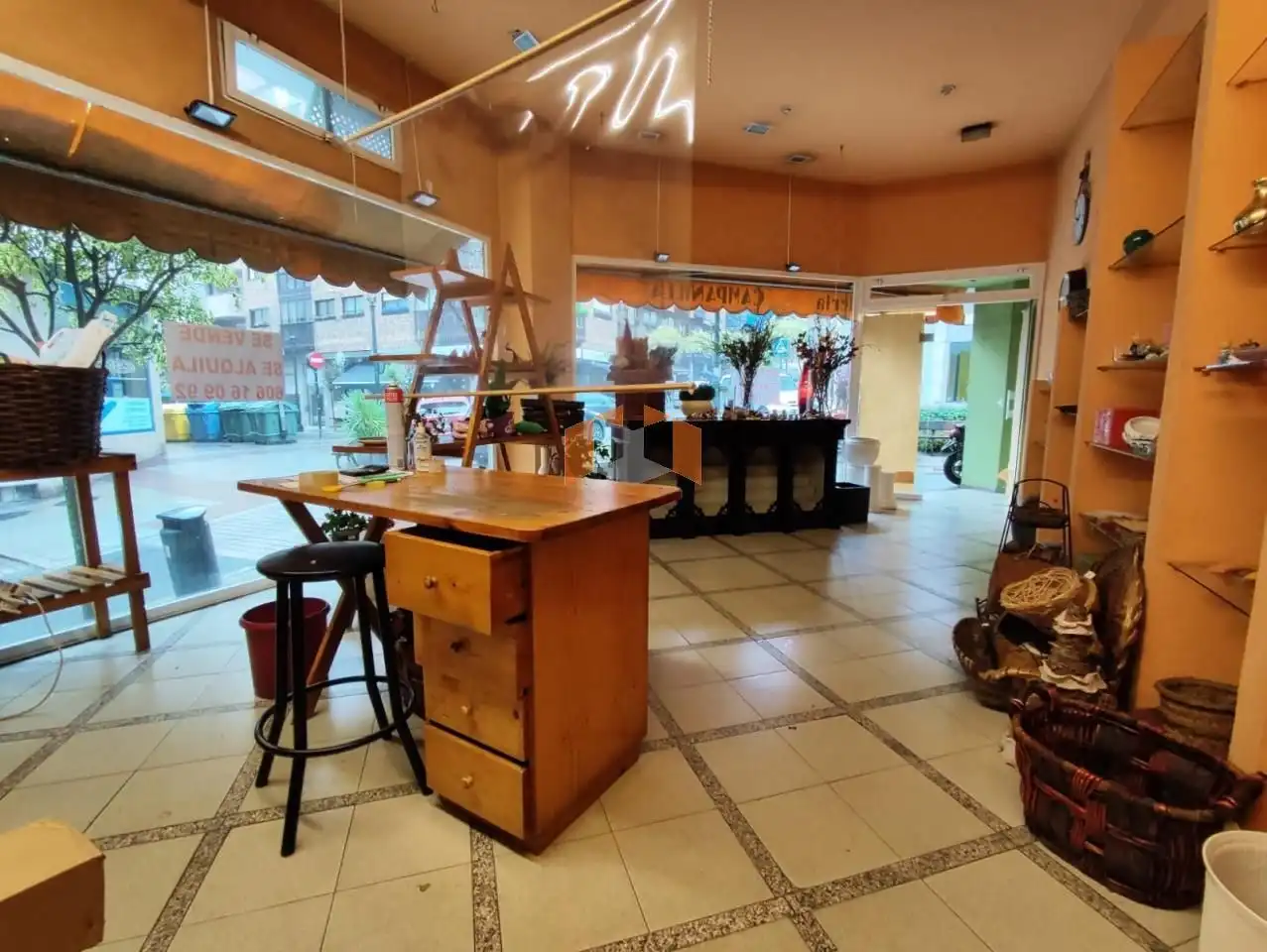 Business premises for sale in Centro Urbano, imagen 4
