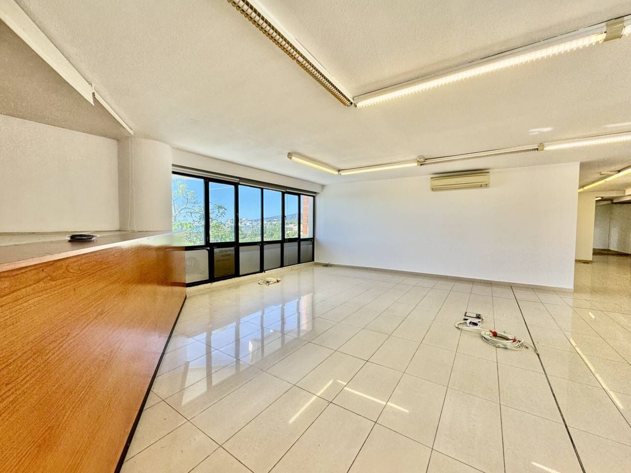 Office to rent in  Palma de Mallorca  with Air Conditioner, Heating and Alarm