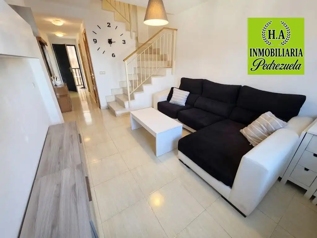 Wohnzimmer von Maisonette zur Miete in El Molar (Madrid) mit Heizung