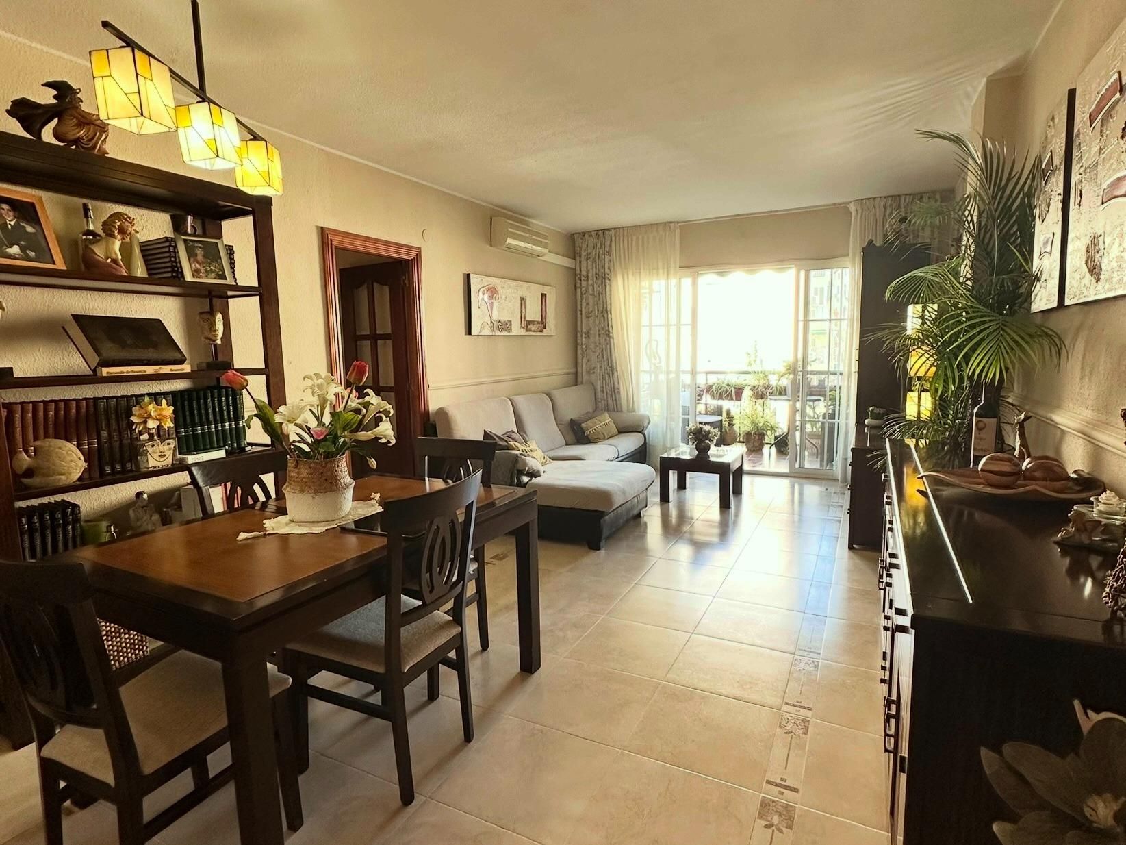 Living room of Flat for sale in Málaga Capital  with Air Conditioner, Private garden and Terrace