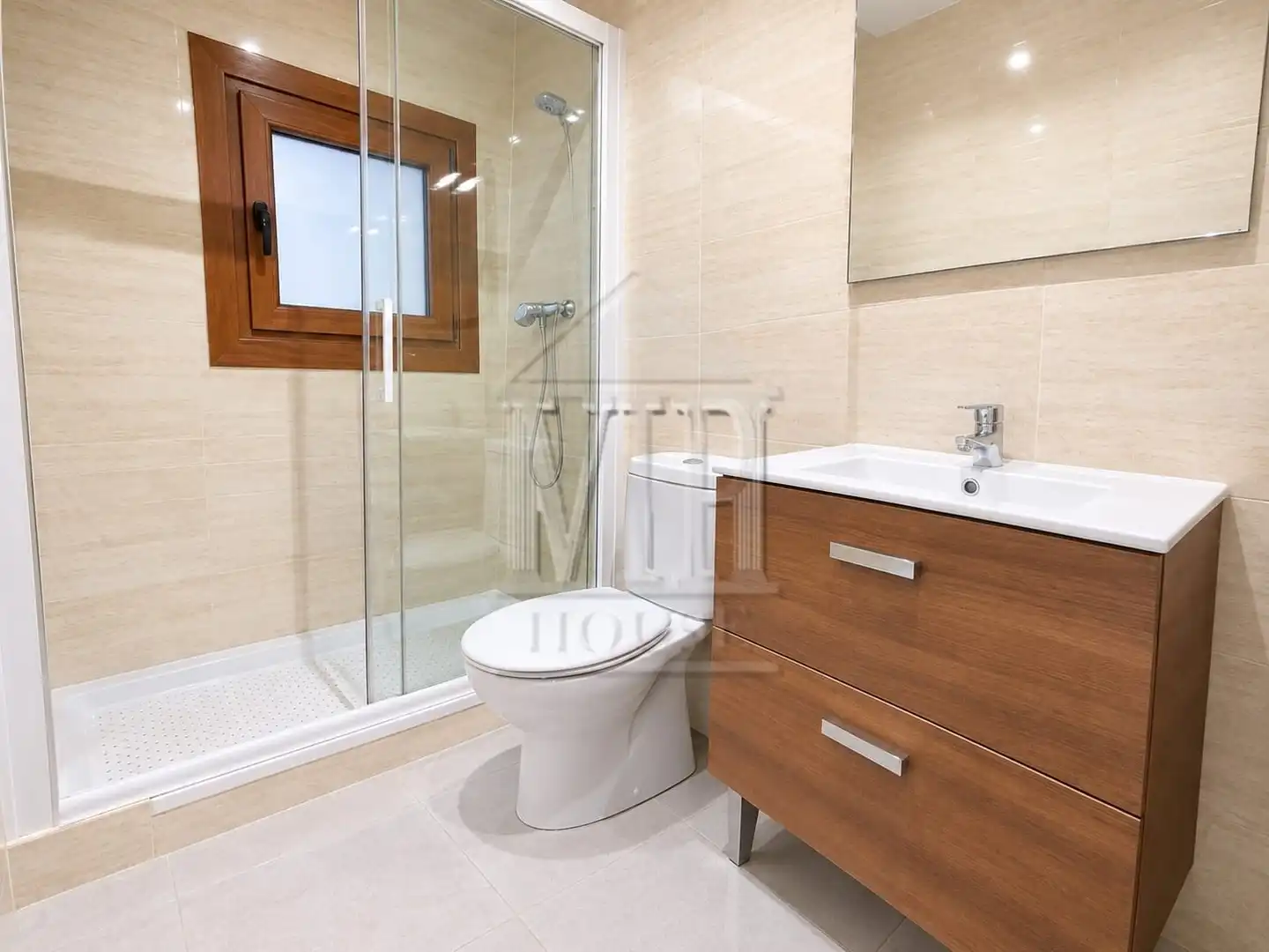 Bathroom of Flat for sale in Salut - Lloreda