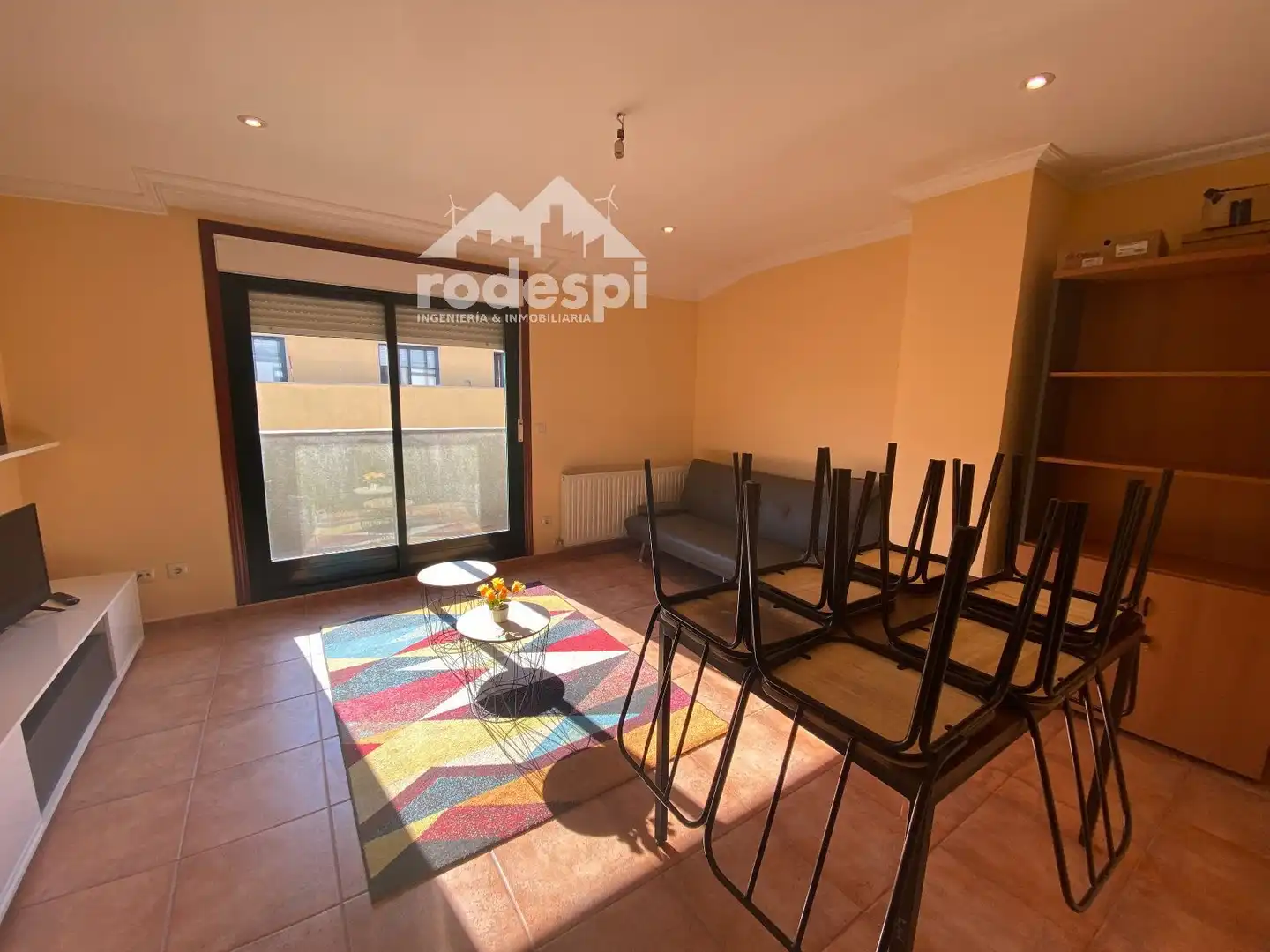 Wohnzimmer von Wohnung zur Miete in A Cañiza   mit Heizung, Terrasse und Abstellraum