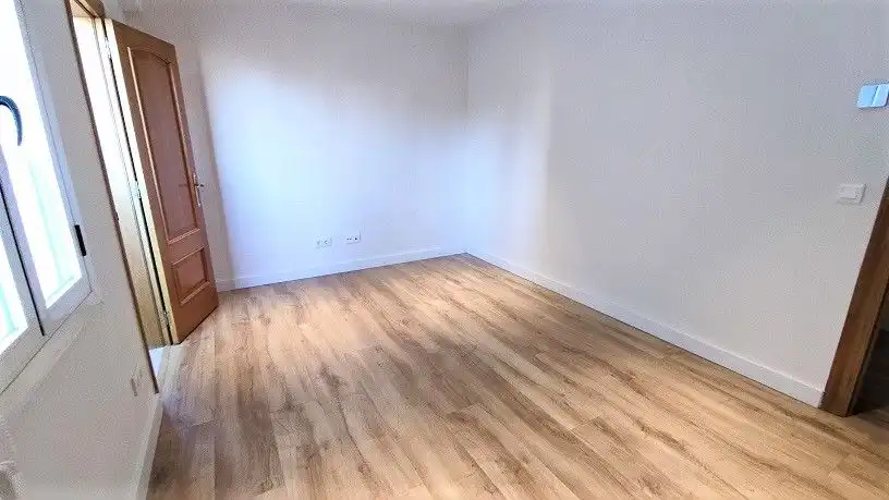Habitación de Piso de alquiler en Elche / Elx con Aire acondicionado, Calefacción y Parquet