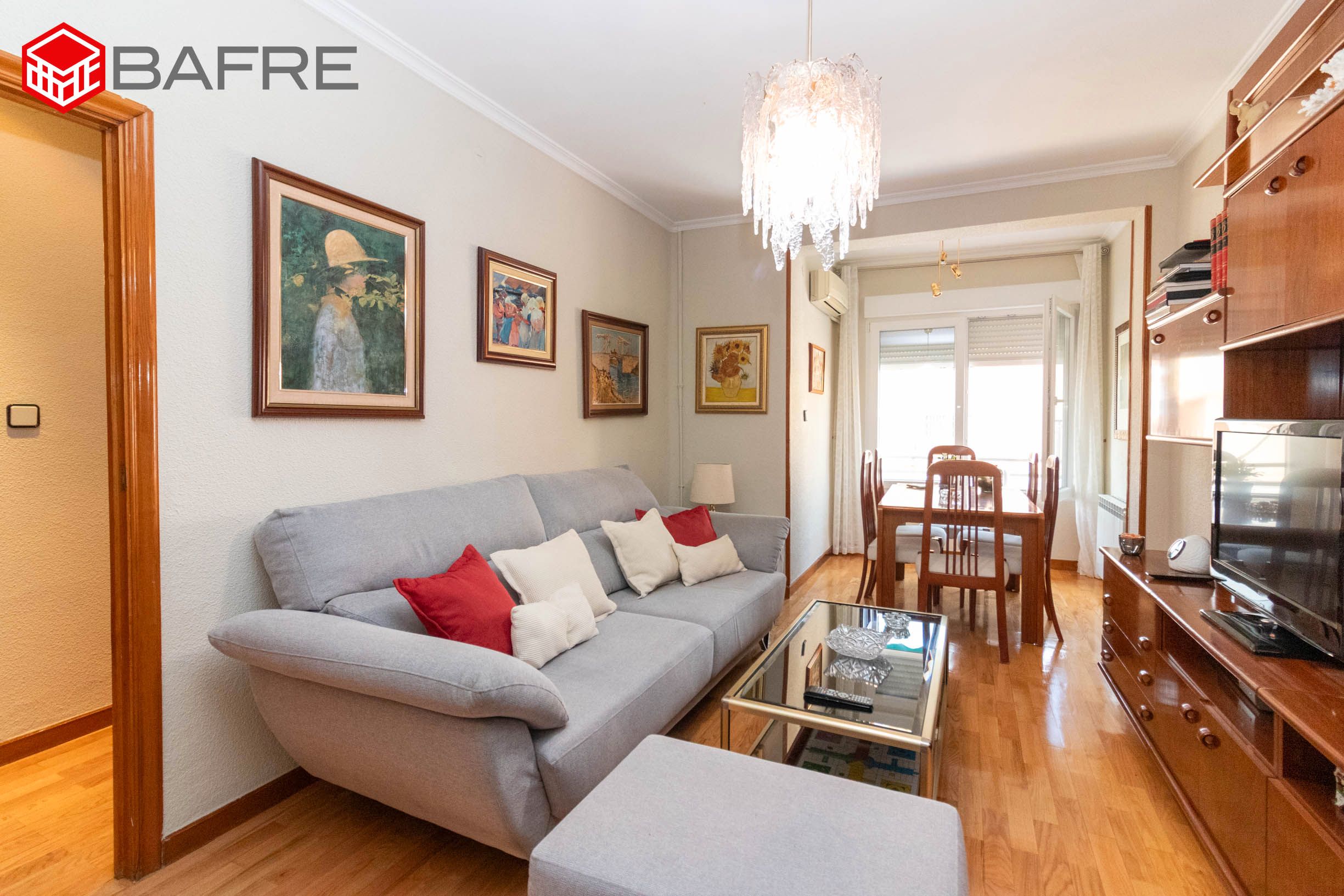 Living room of Flat for sale in  Madrid Capital  with Heating