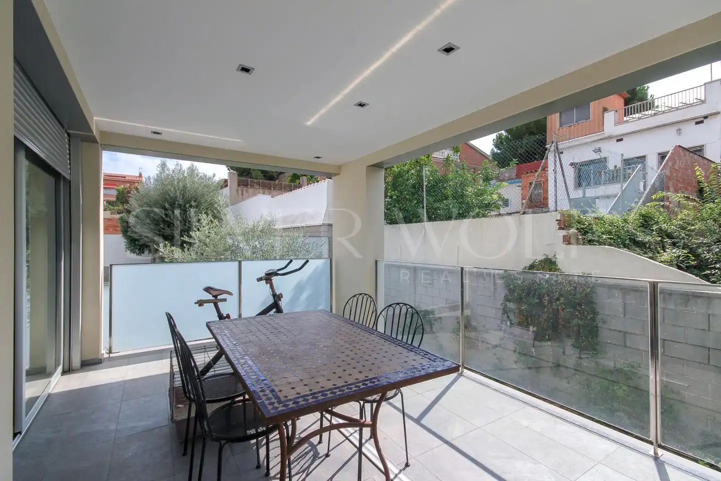 Terraza de Casa o chalet en venta en Santa Coloma de Gramenet con Aire acondicionado, Calefacción y Jardín privado