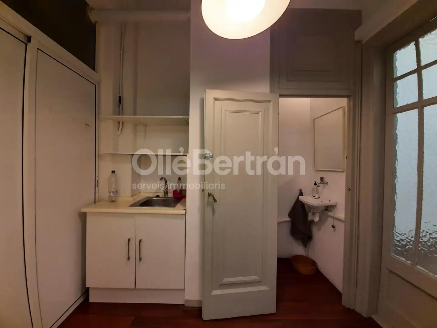 Cocina de Oficina de alquiler en Barcelona