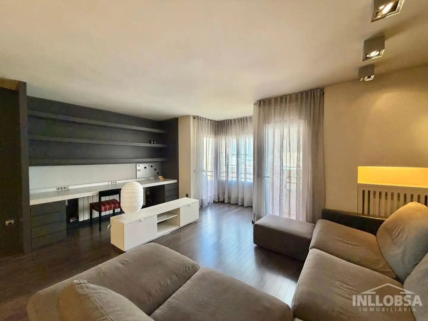 Sala de estar de Piso de alquiler en Manresa con Aire acondicionado, Calefacción y Parquet