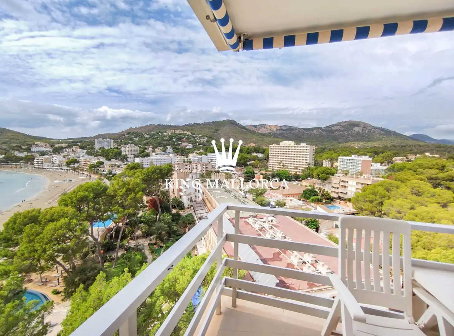 Außenansicht von Wohnungen zum Verkauf in Calvià mit Klimaanlage, Heizung und Terrasse