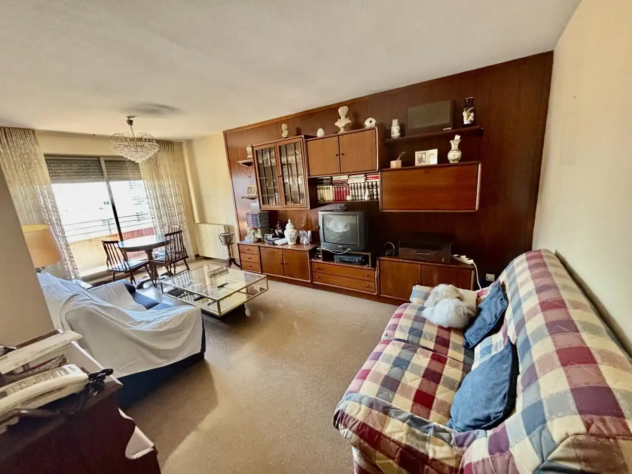 Living room of Flat for sale in Zaragoza  with Heating, Terrace and Storage room