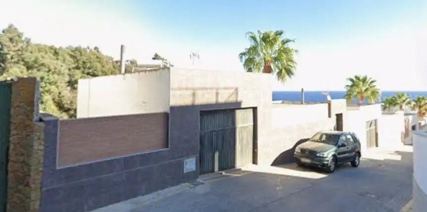 Vista exterior de Pis en venda en Ceuta