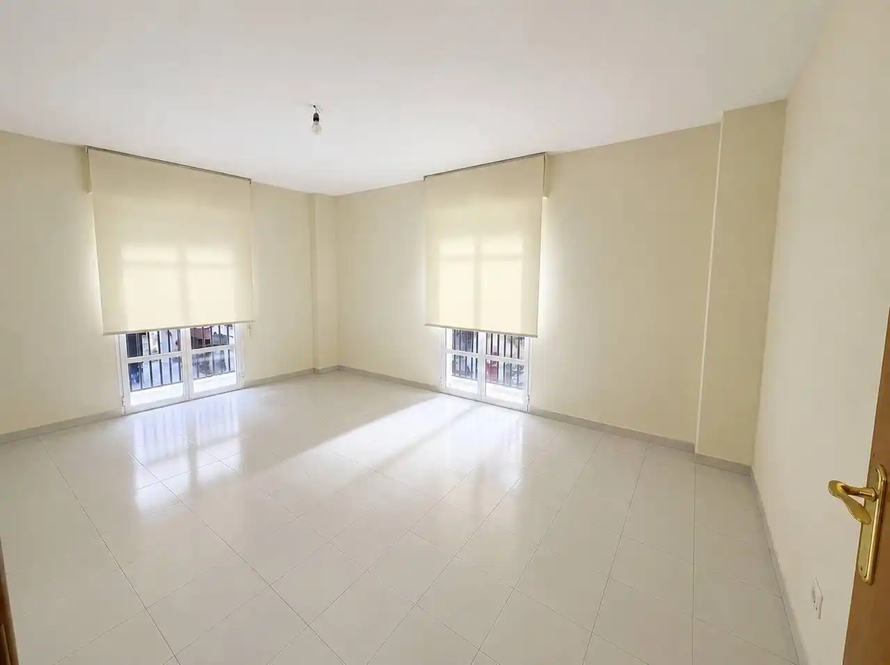 Vista exterior de Apartamento en venta en Murcia con Aire acondicionado y Balcón