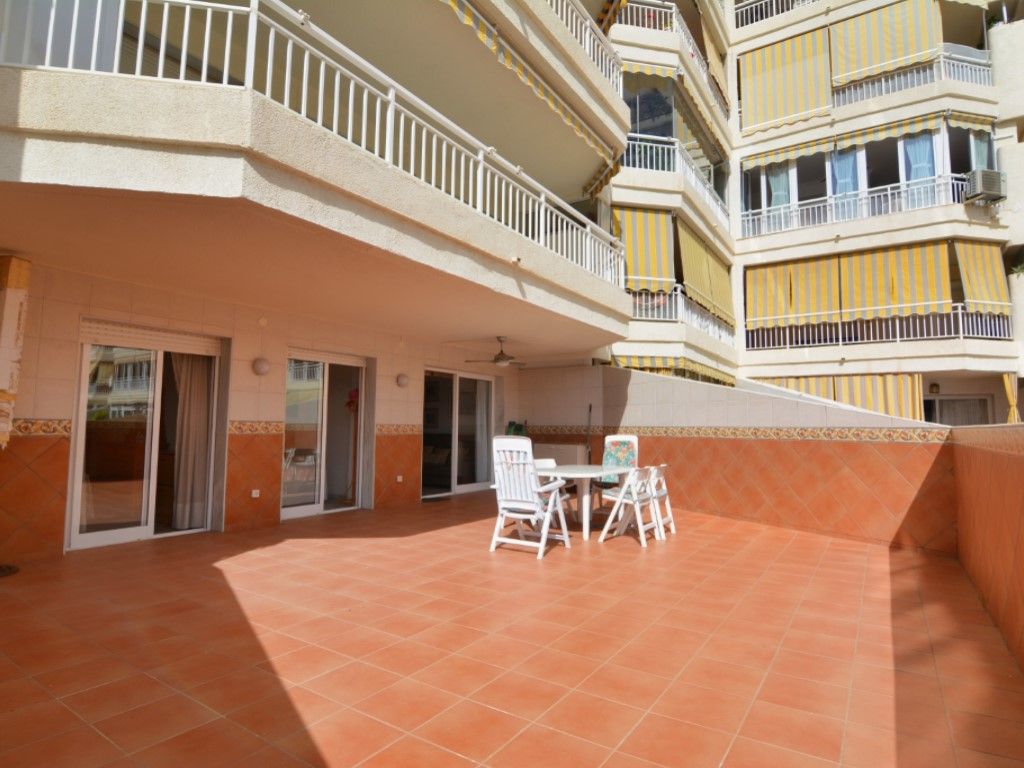 Terraza de Piso en venta en Fuengirola con Terraza, Piscina y Amueblado