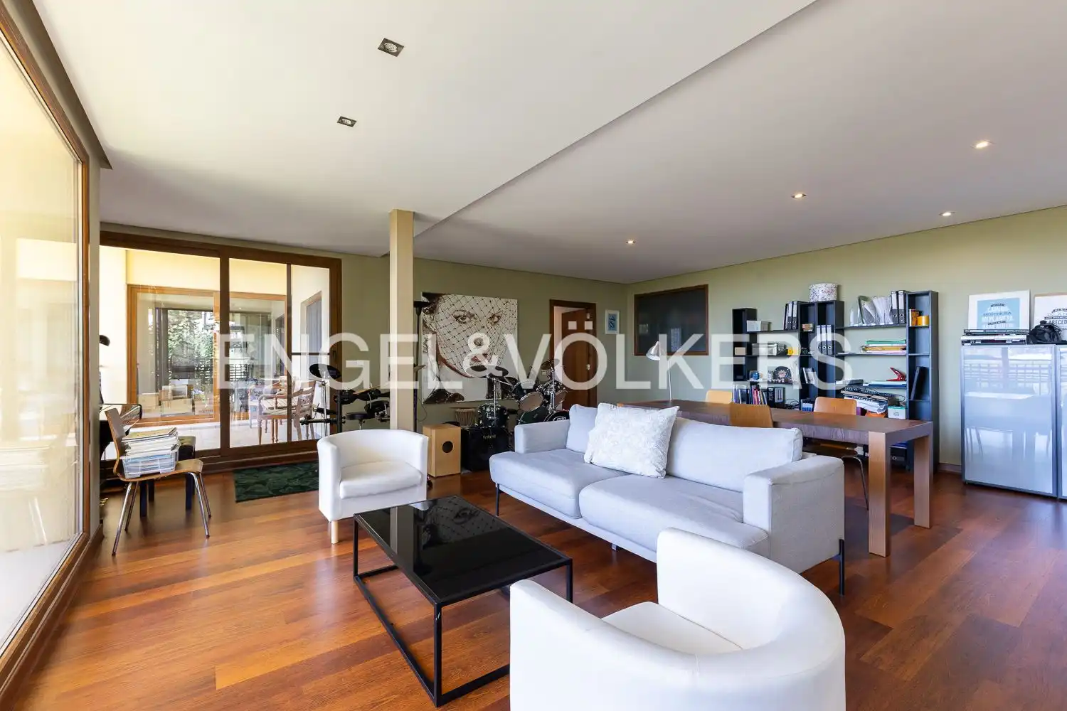 Living room of Houses for sale in Chiva  with Air Conditioner, Heating and Private garden