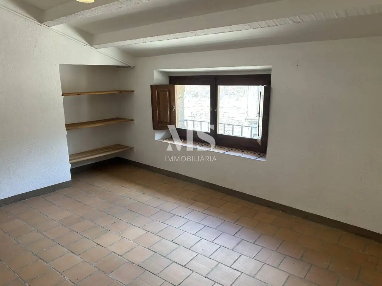 Flat for rent in Calle Manresa, Sant Boi de Lluçanès