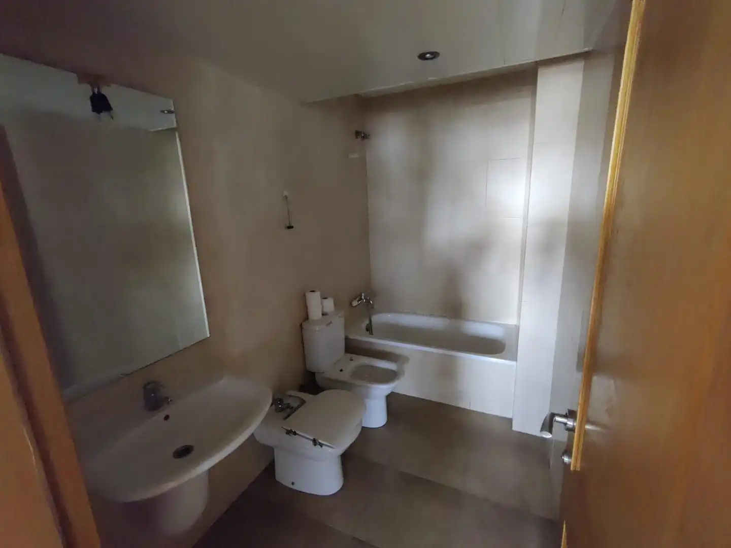 Bathroom of Flat for sale in Mollerussa  with Parquet flooring