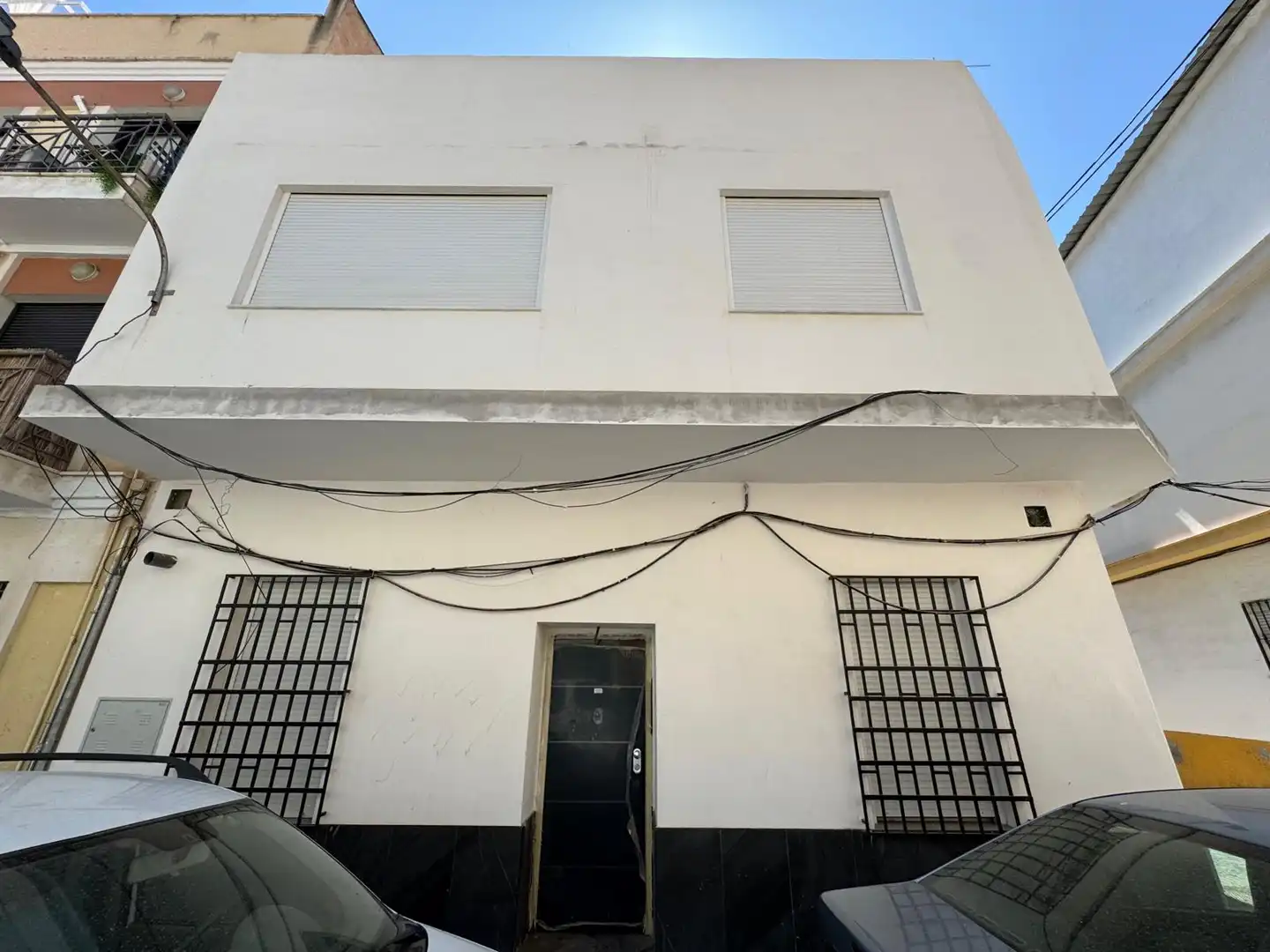 Vista exterior de Casa adosada en venda en Málaga amb Terrassa